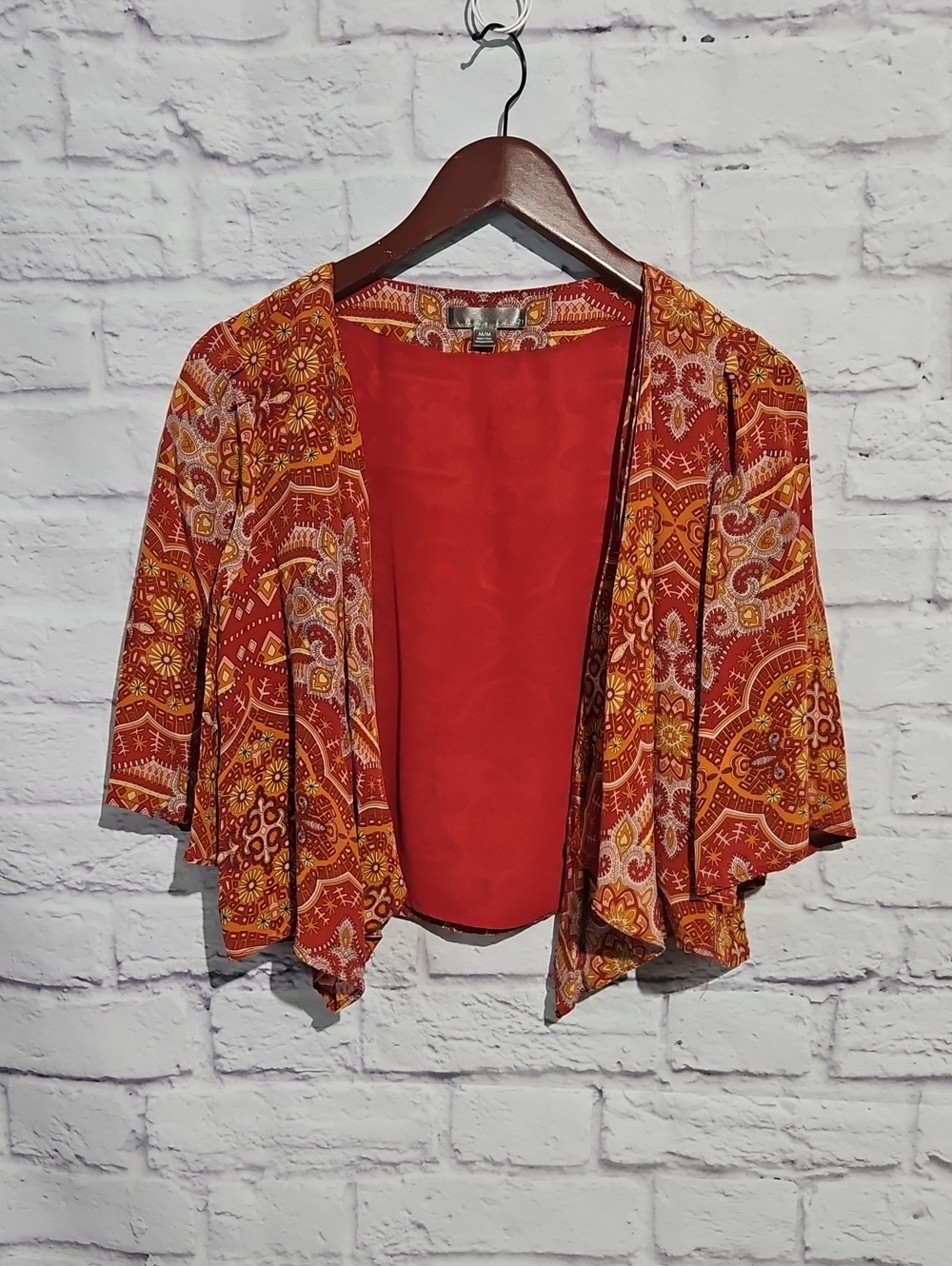 Forever 21 Red & Orange Patterned Open Front Shrug